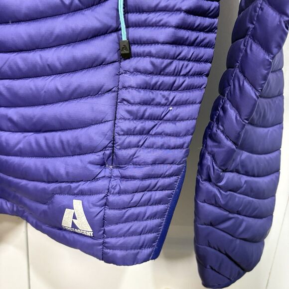 Eddie Bauer First Ascent Down Jacket XS Purple Hooded Lightweight Puffer Hiking - Picture 2 of 9